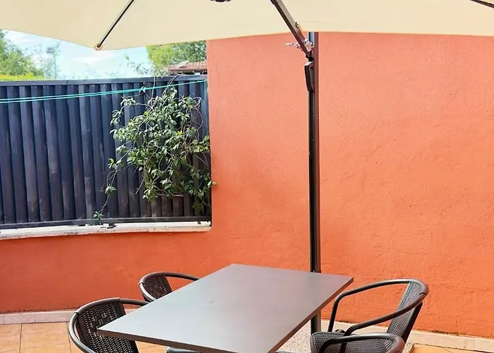 Appartamento Sweet - One-bedroom Grottarossa
